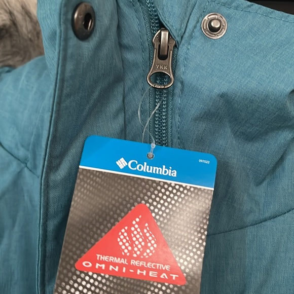 Columbia Women's Suttle Mountain™ Long Insulated Jacket - Picture 7 of 12